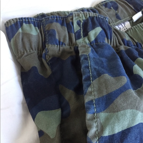 Camo Printed Gap Kid’s Pants - Picture 8 of 8